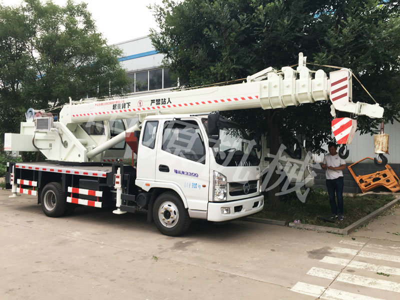 小吊車吊鉤報廢標準